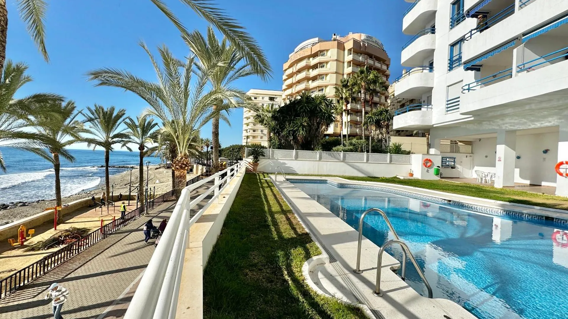Seaside Oasis With Mountain Views - Eaw Homes Marbella